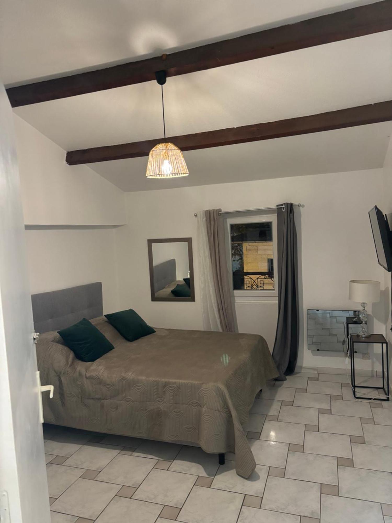 Appartement Hajar Tarascon Zewnętrze zdjęcie